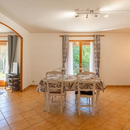 Casa de Férias Maison De Famille Avec Jardin