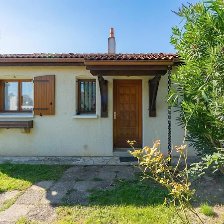 Maison De Famille Avec Jardin * 생트