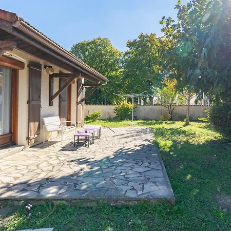 Maison De Famille Avec Jardin Casa de Férias