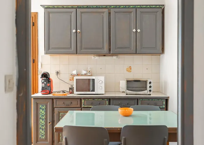 Hébergement de vacances Maison De Famille Avec Jardin *
